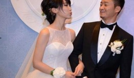 谢楠爆料吴京喝水视频,喝水都这么有型！